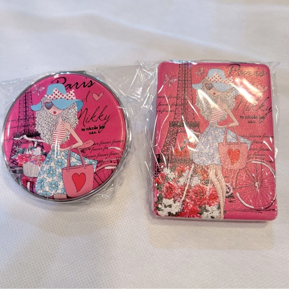 SET of 2-Compact Purse Mirrors-Nikky Visits PARIS Print-Nikky by Nicole Lee-NWT - Picture 3 of 4